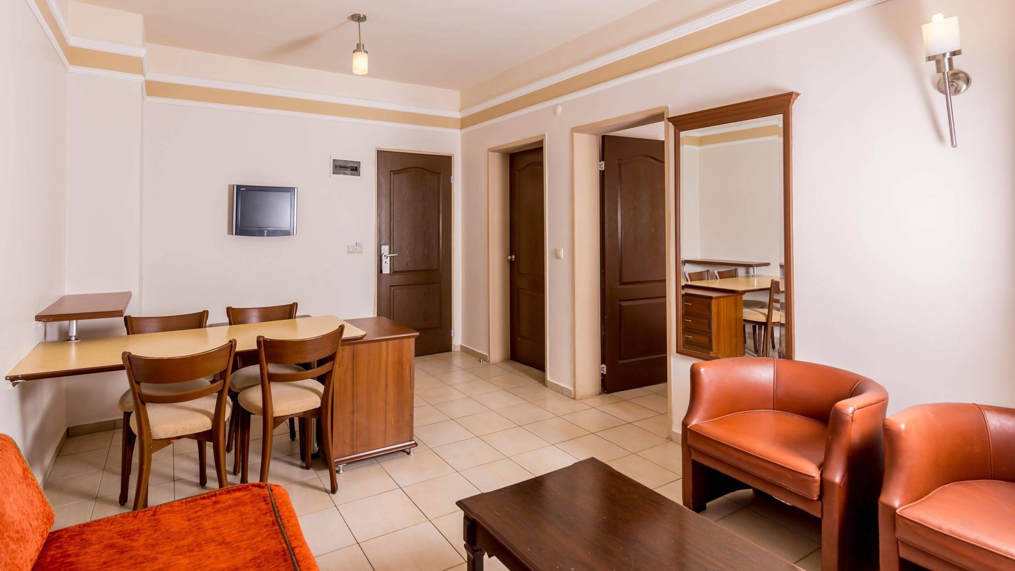 מרמריס Julian Forest Suites מראה חיצוני תמונה